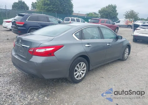 2016 Nissan Altima 2.5 S z USA, uszkodzony, nr VIN 1N4AL3AP1GN321363